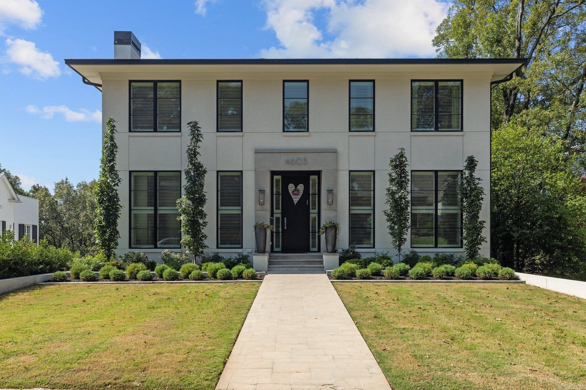 CLIFFEWOOD - Residential