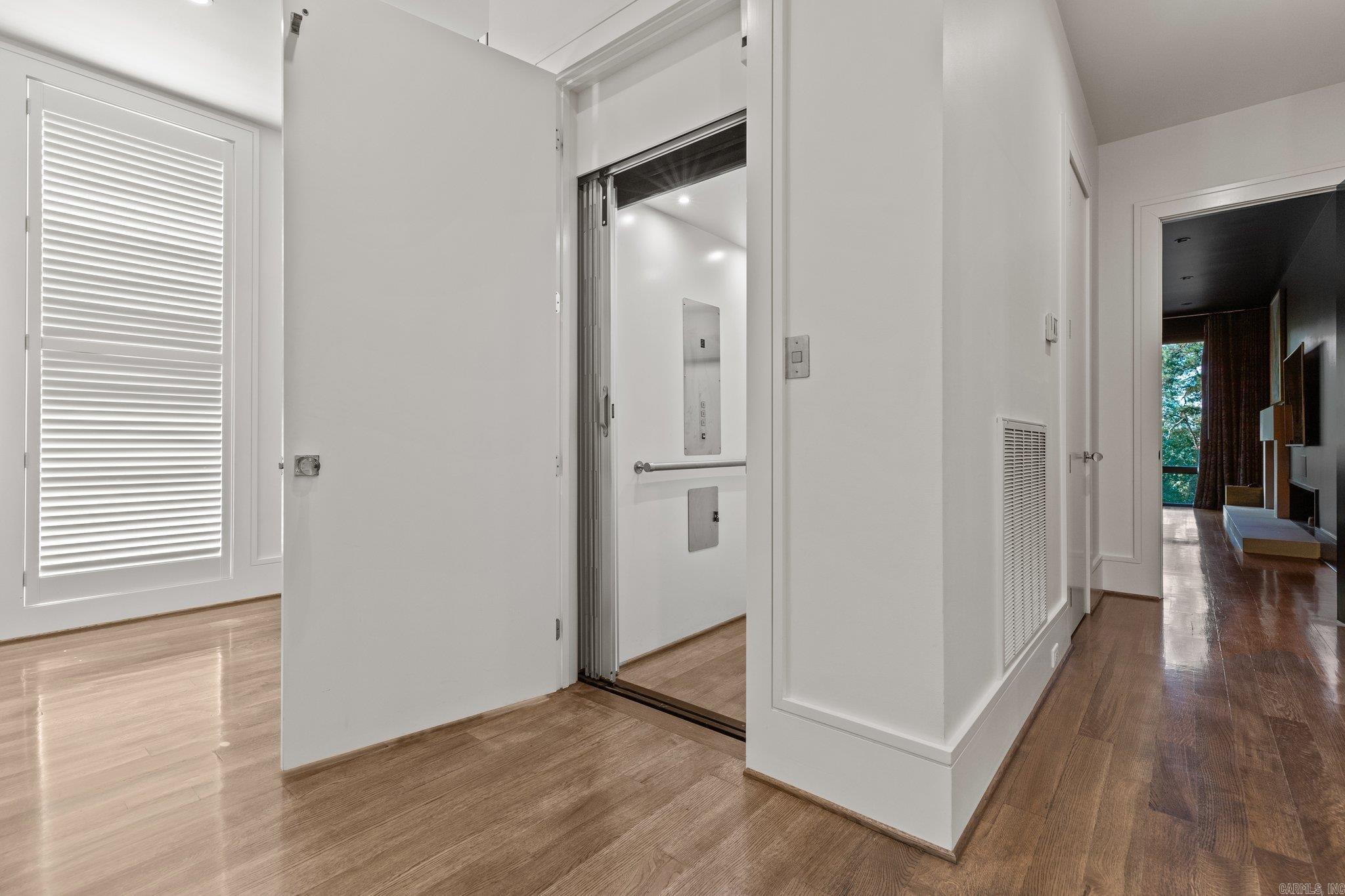 CLIFFEWOOD - Residential