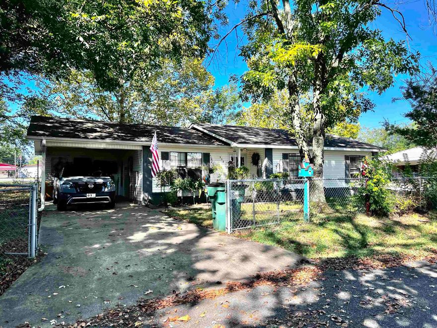 This little doll house is a rare find!  Nestled under some nice shade trees and located right across from the school this 3 bdrm 1.5 bath home would welcome a new family with warmth and comfort.  All hard surface flooring, nice size living/dining combo with a nice sized kitchen with a pantry.  Yard is completely fenced in around the house to keep those little fury friends in and out.  This little house is not far from the Little Red boat dock so you could enjoy some afternoon fishing!  Roof replaced 2016, New HVAC 2024 flooring throughout the house replaced 2023.