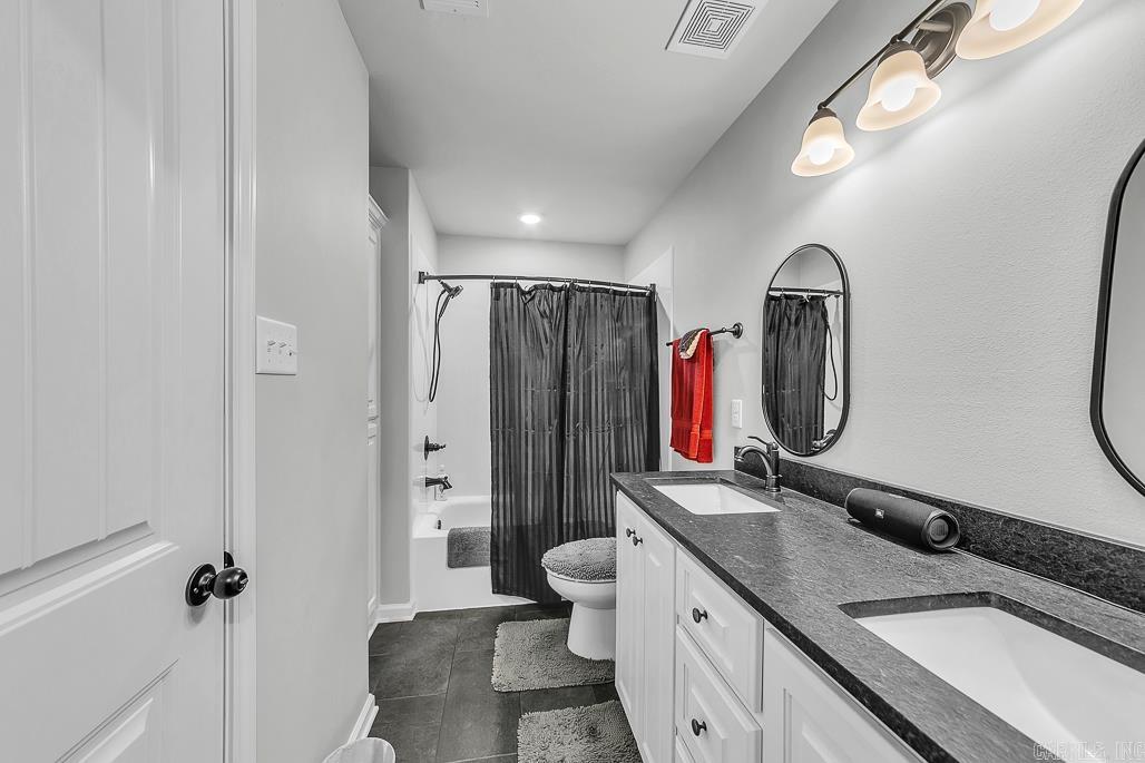 Churchill Downs - Residential