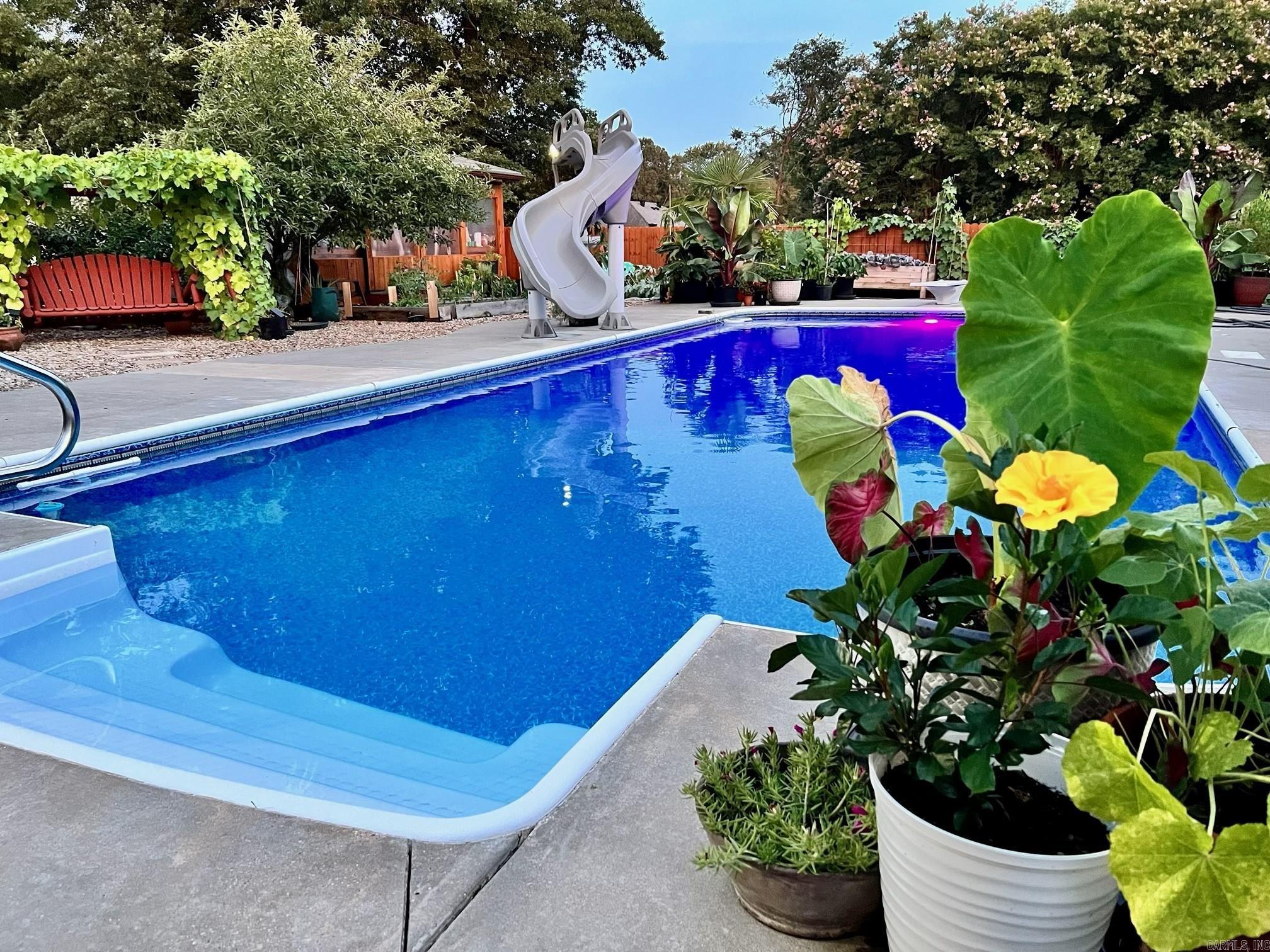 RICHARDSON PLACE - Residential