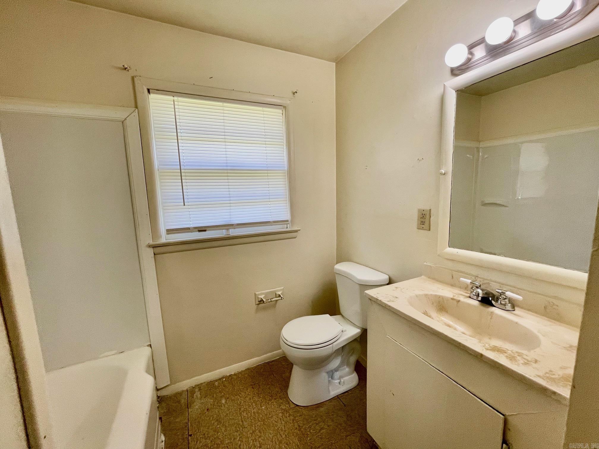 Rolling Hills - Residential Lease