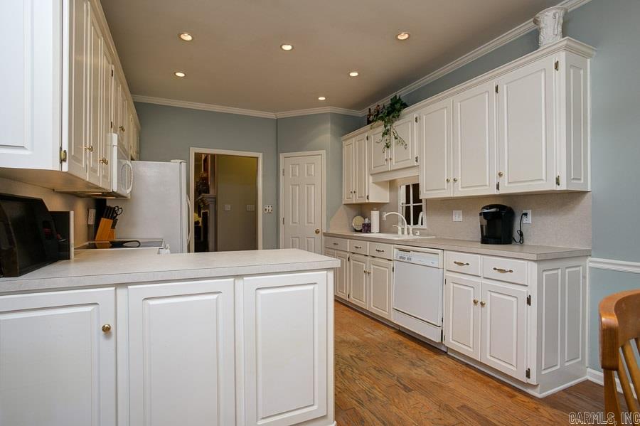 CHENAL VALLEY DUQUESNE COMMUNITY - Residential