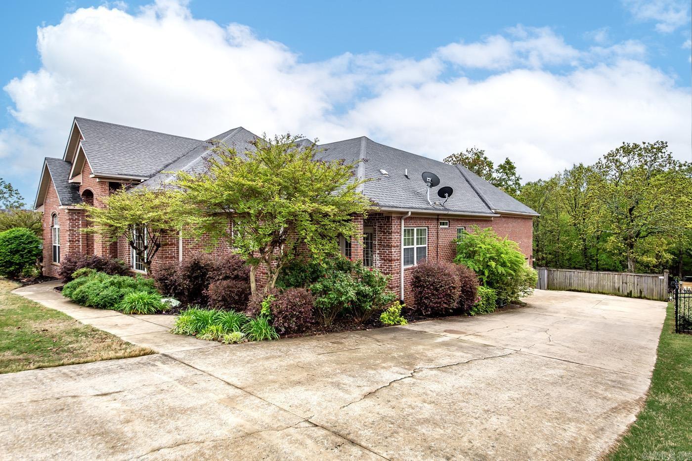 GREYSTONE - Residential