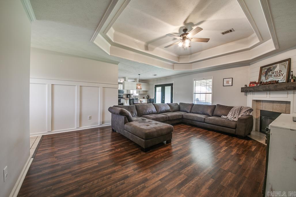 SILVER STREAK - Residential