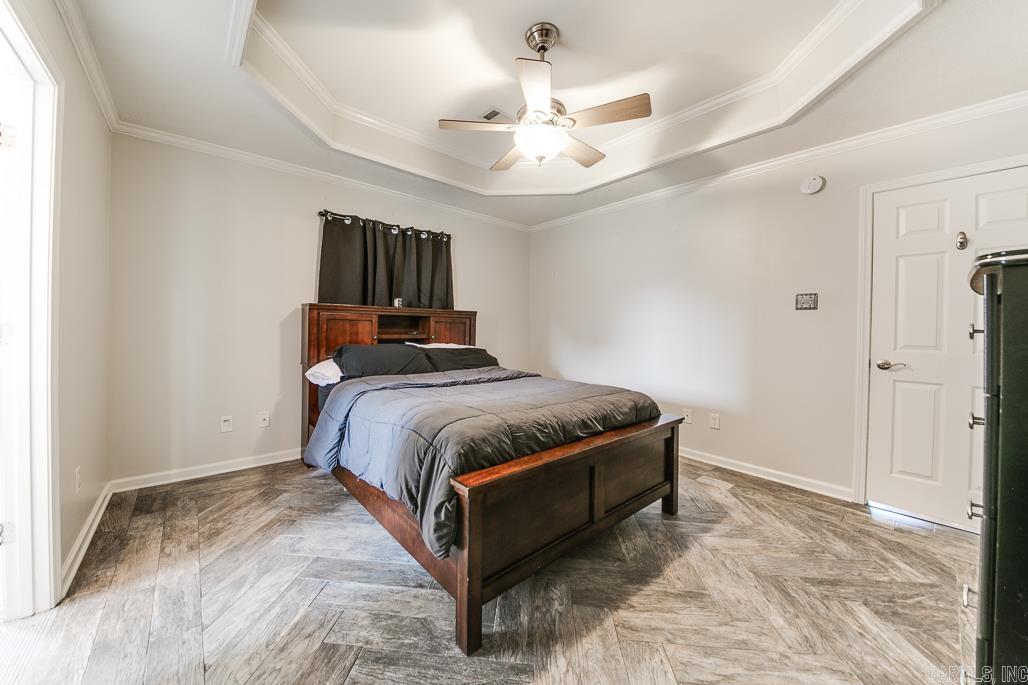 SILVER STREAK - Residential