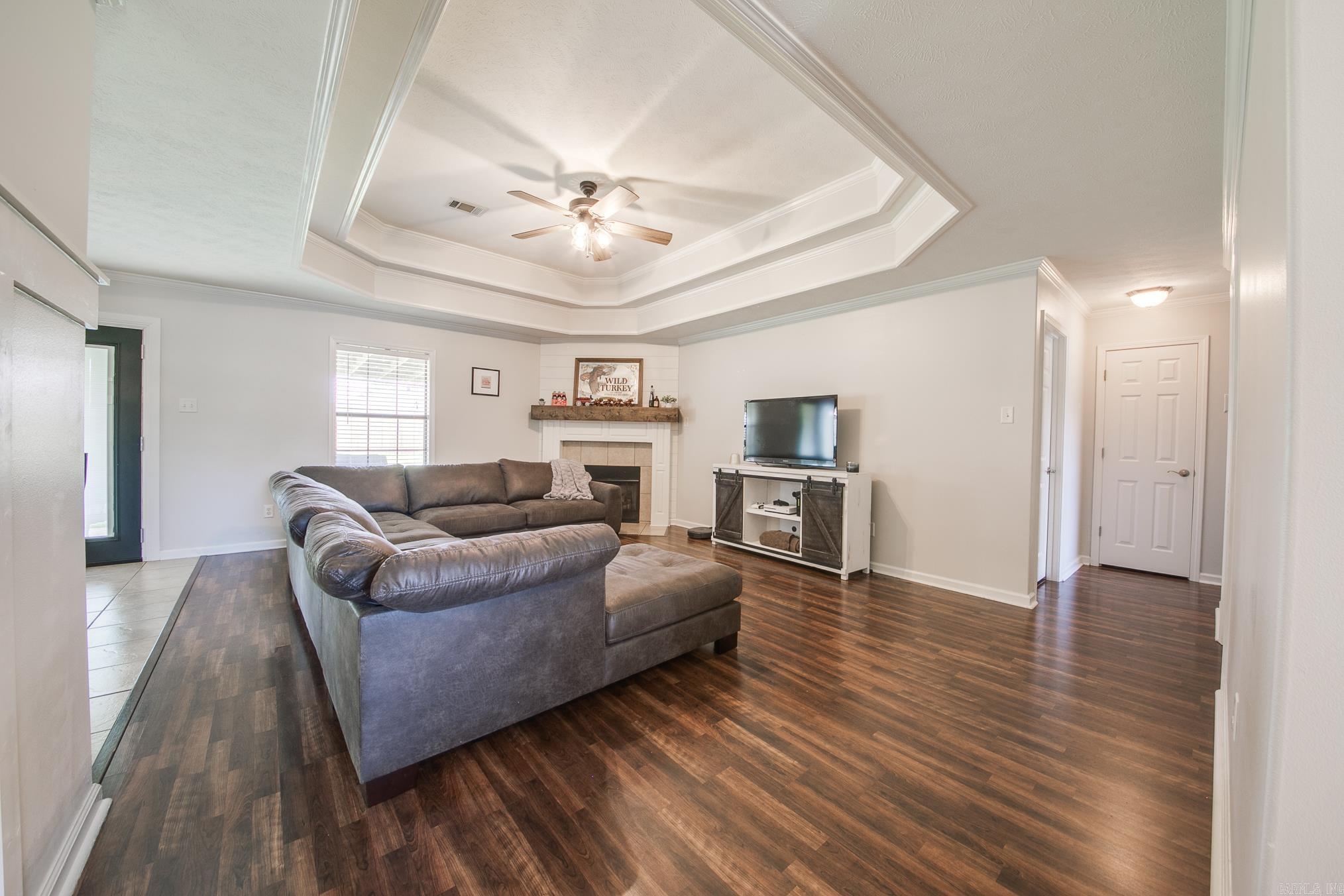 SILVER STREAK - Residential