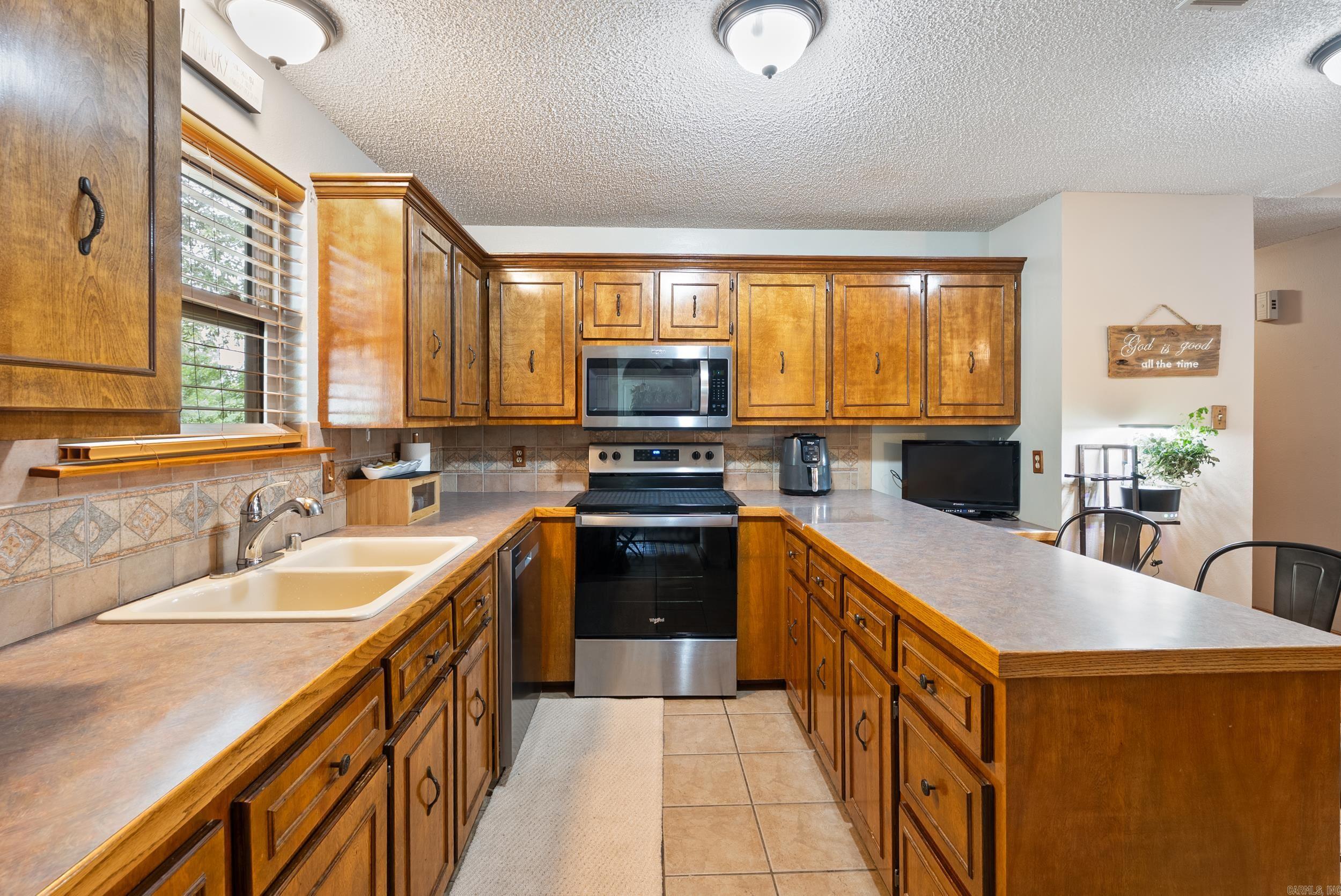 FOXBORO - Residential