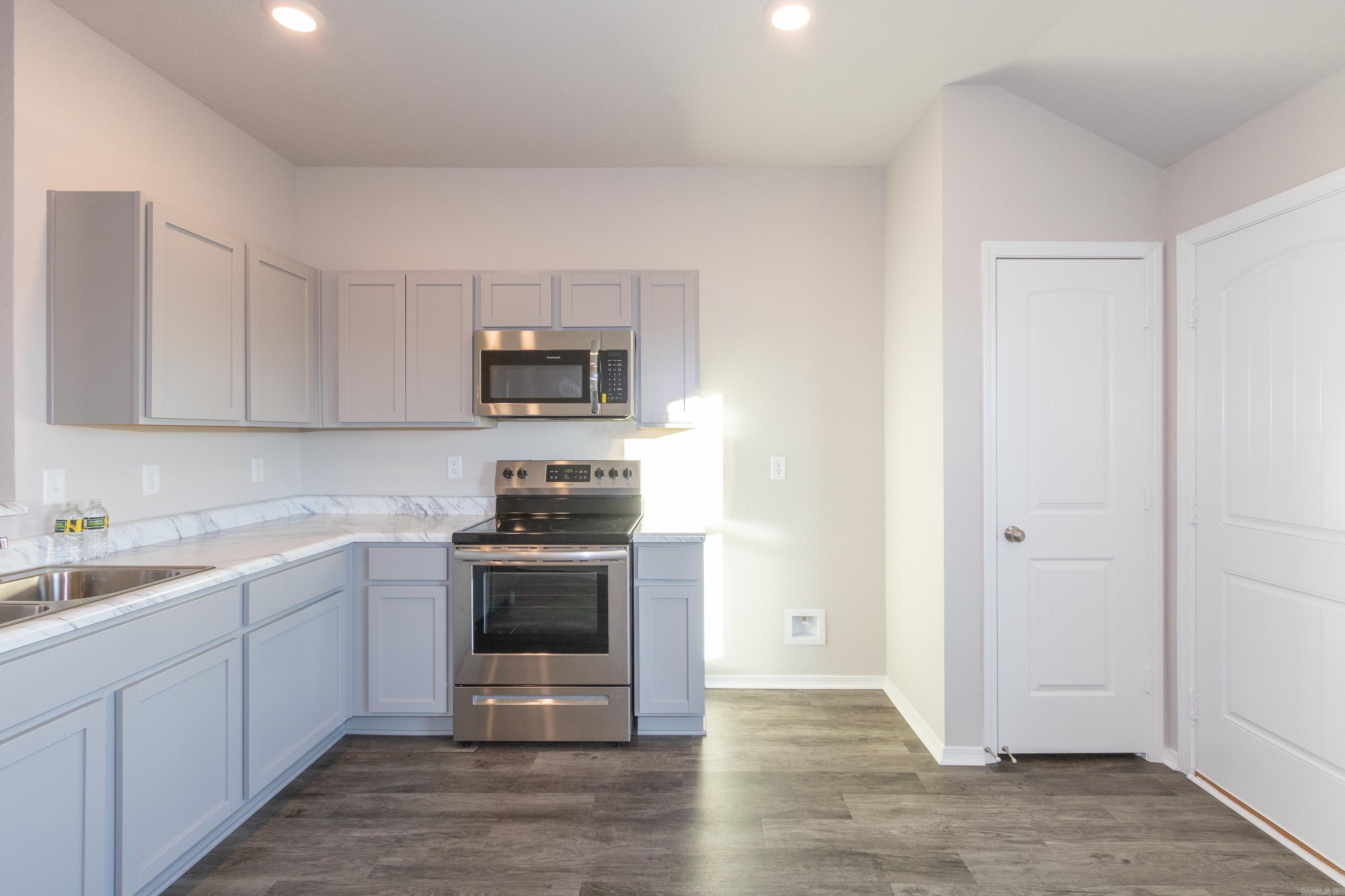 SPRINGLAKE TRAILS - Residential