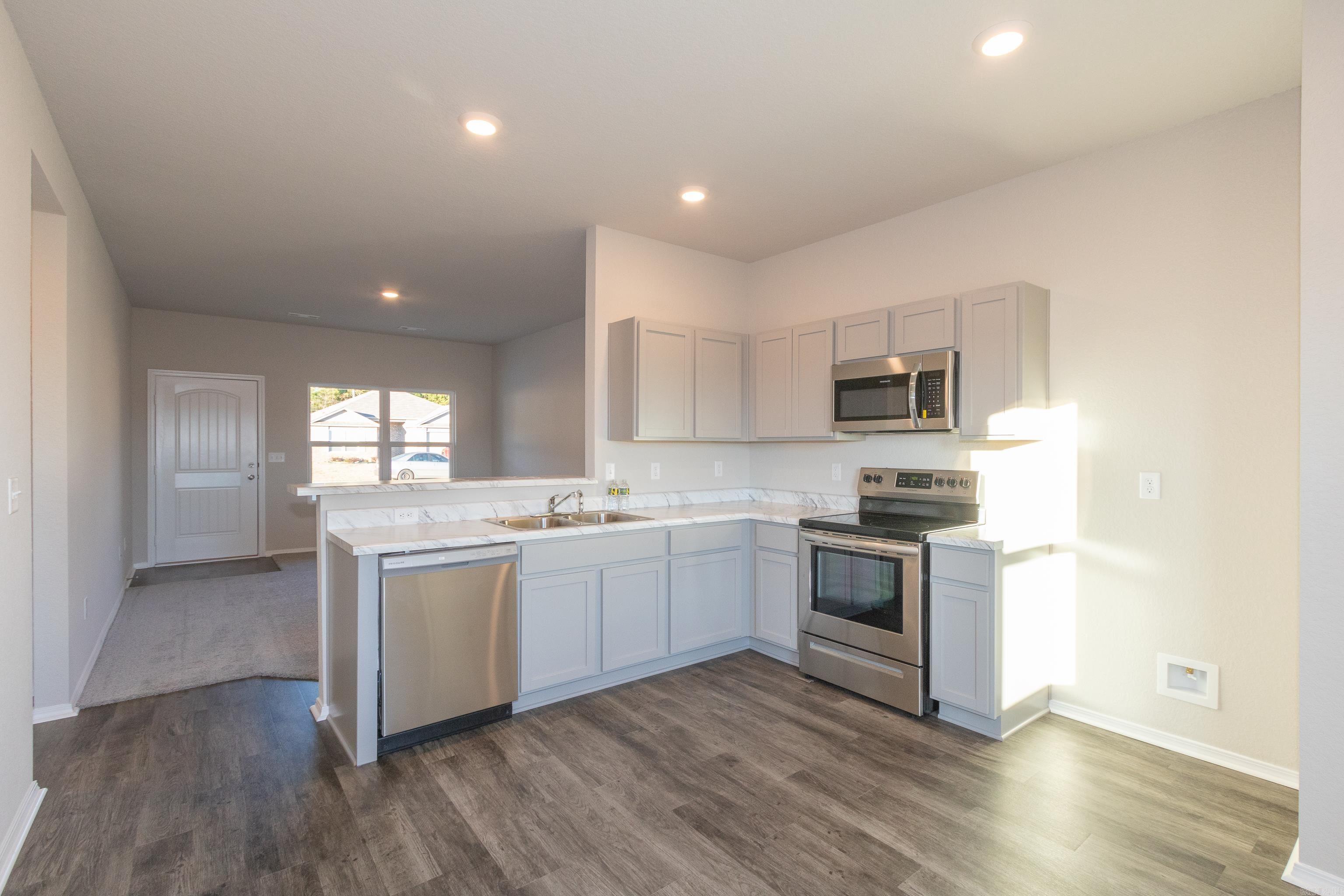 SPRINGLAKE TRAILS - Residential