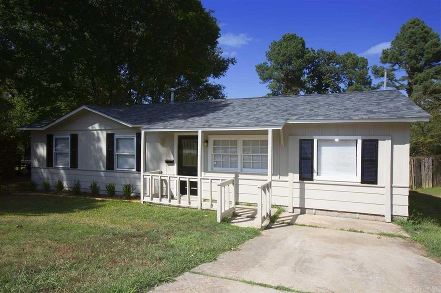 Cute and Cozy 3BD home in SWLR for rent. Completely renovated a few years ago. This property is managed by Hoffman Team so beware of scammers - we will never ask you to Cashapp us money. The lease for this property is for 18 months to 2 years with a 3% increase after the first year. Income must be 3x the amount of rent per month unless you have a housing voucher. Deposit, first month’s rent, and the $50 administration fee due before move in. Visit our office or <a href="https://showmojo.com/l/a4d99cd0fc">Schedule a Showing Online</a>