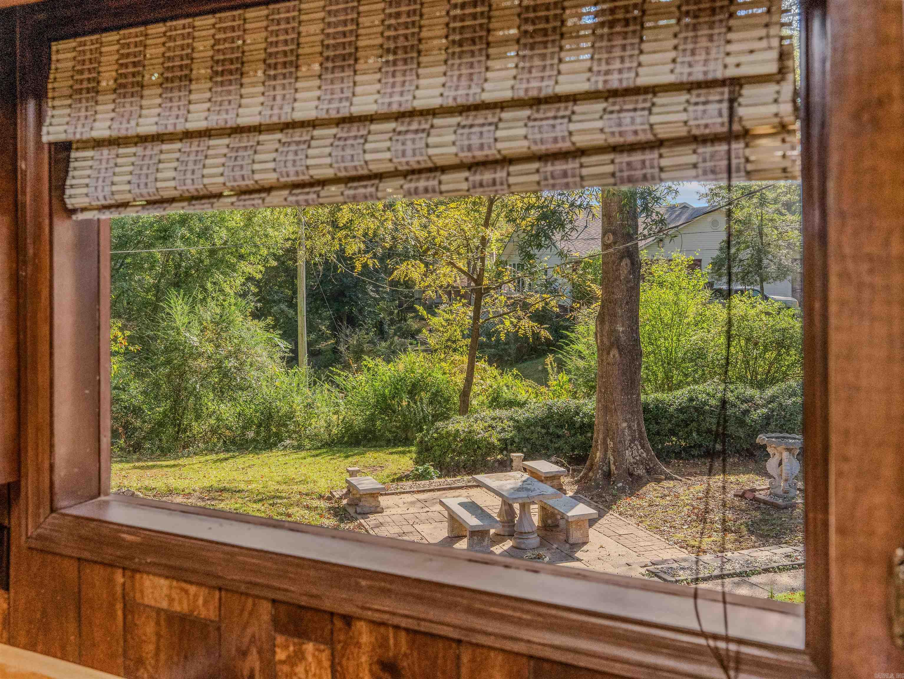 HIDDEN VALLEY - Residential