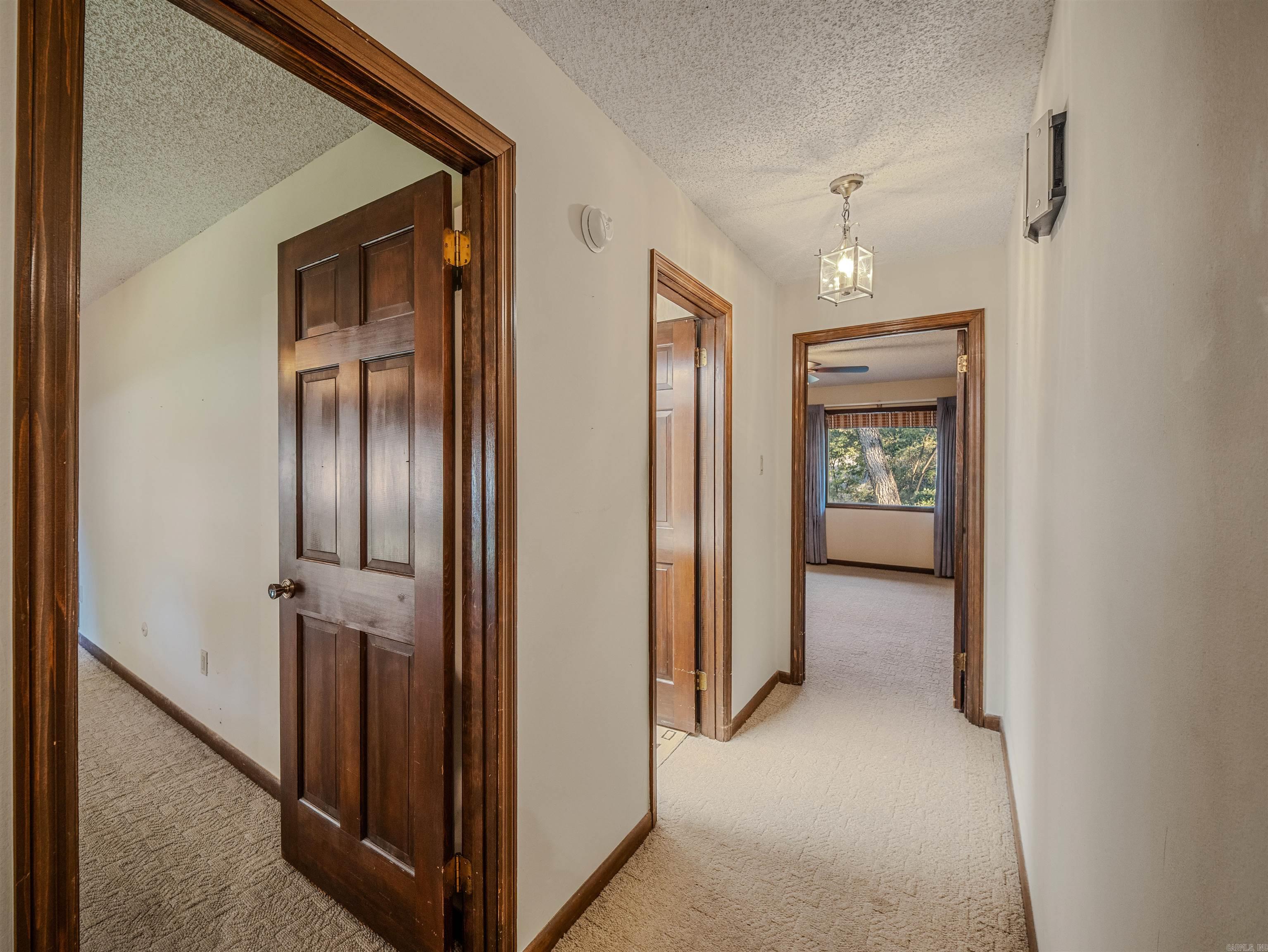 HIDDEN VALLEY - Residential