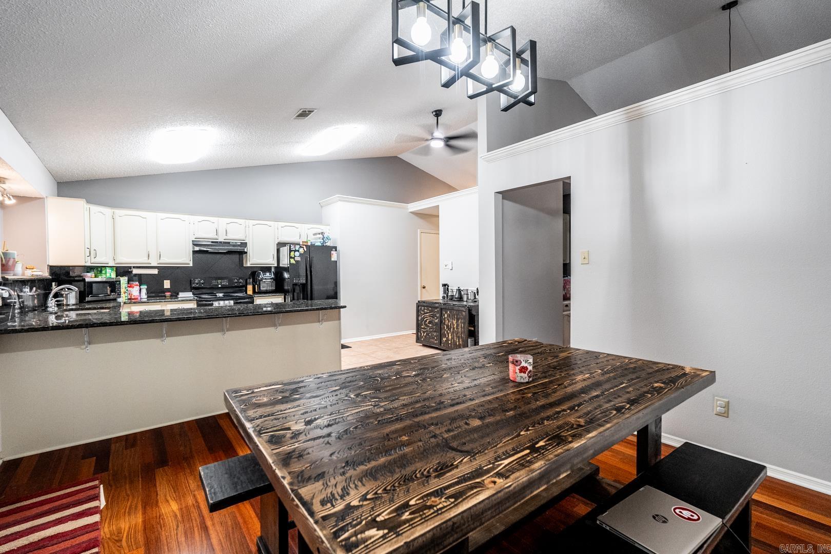 OTTER CREEK COMMUNITY - Residential