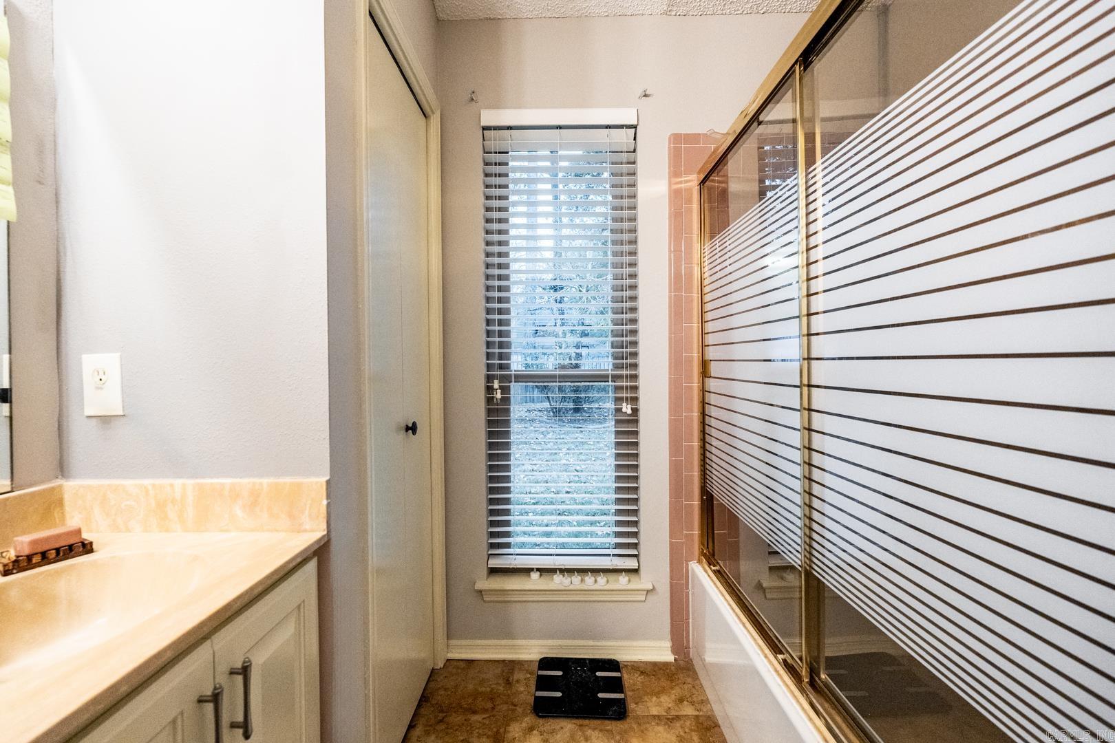 OTTER CREEK COMMUNITY - Residential