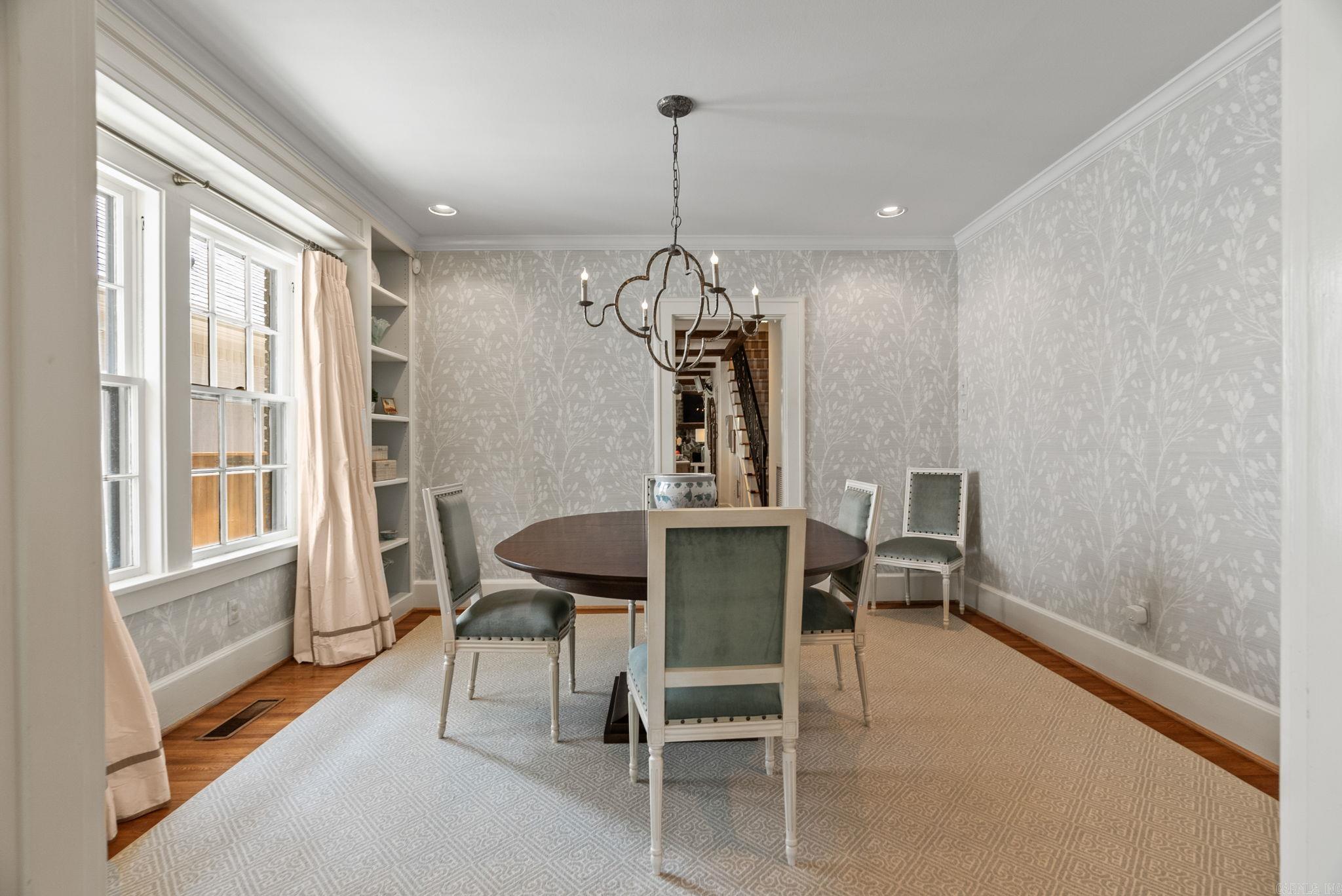 SHADOWLAWN - Residential