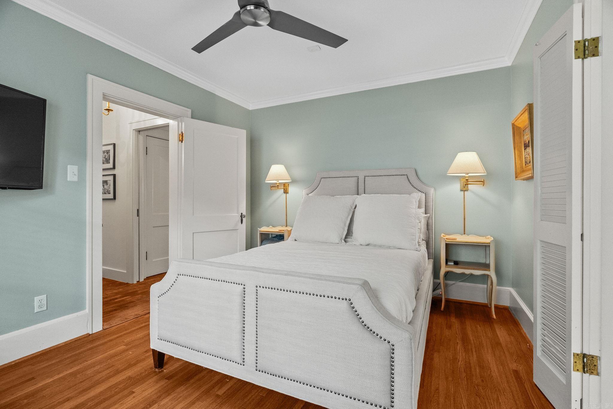 SHADOWLAWN - Residential