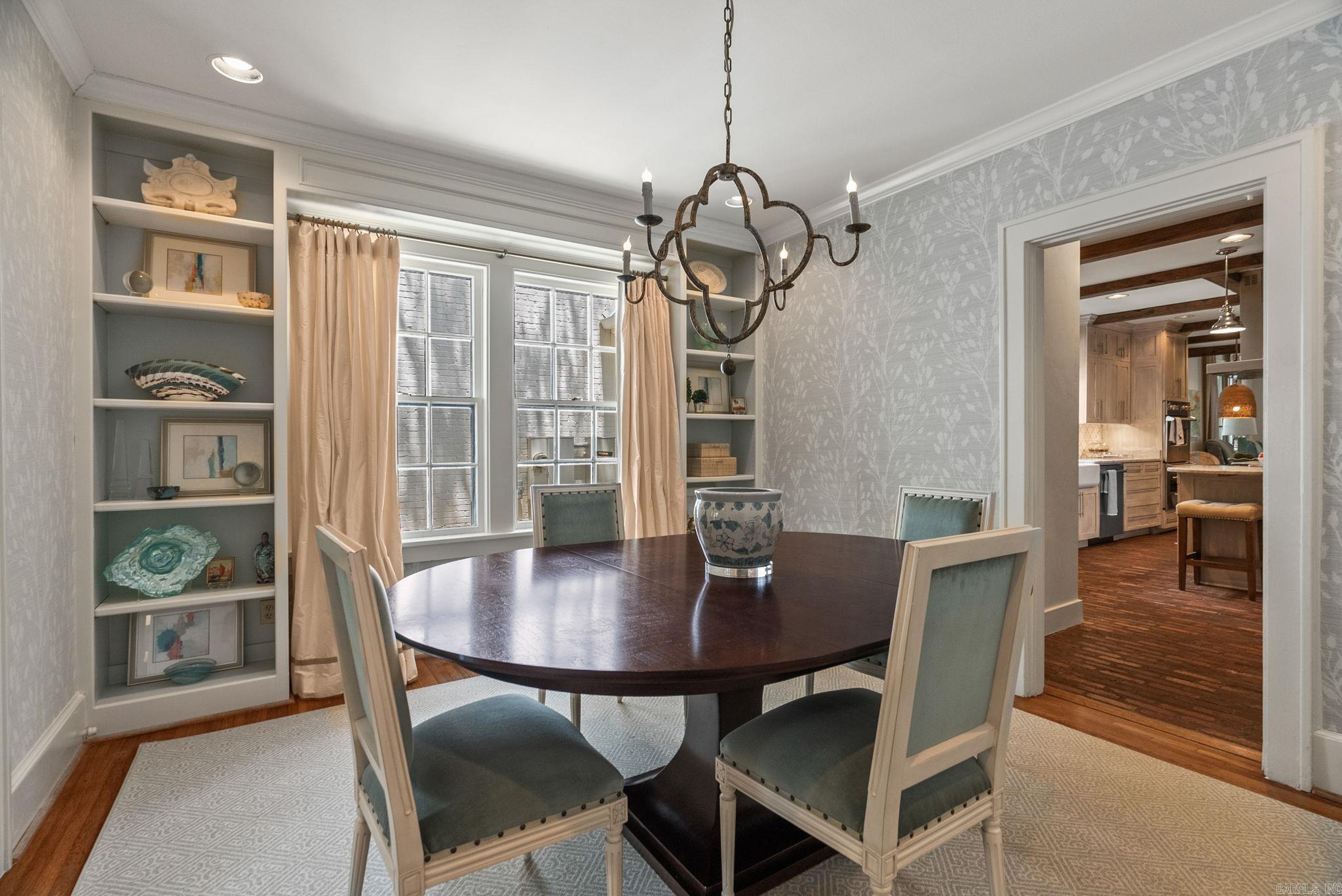 SHADOWLAWN - Residential