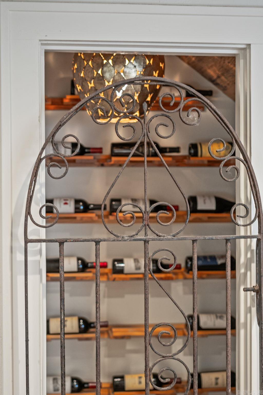 SHADOWLAWN - Residential