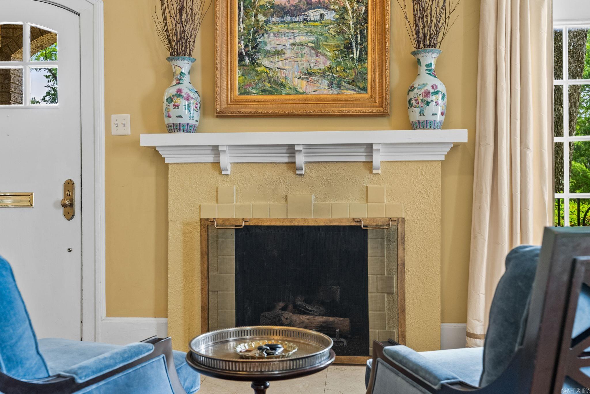 SHADOWLAWN - Residential