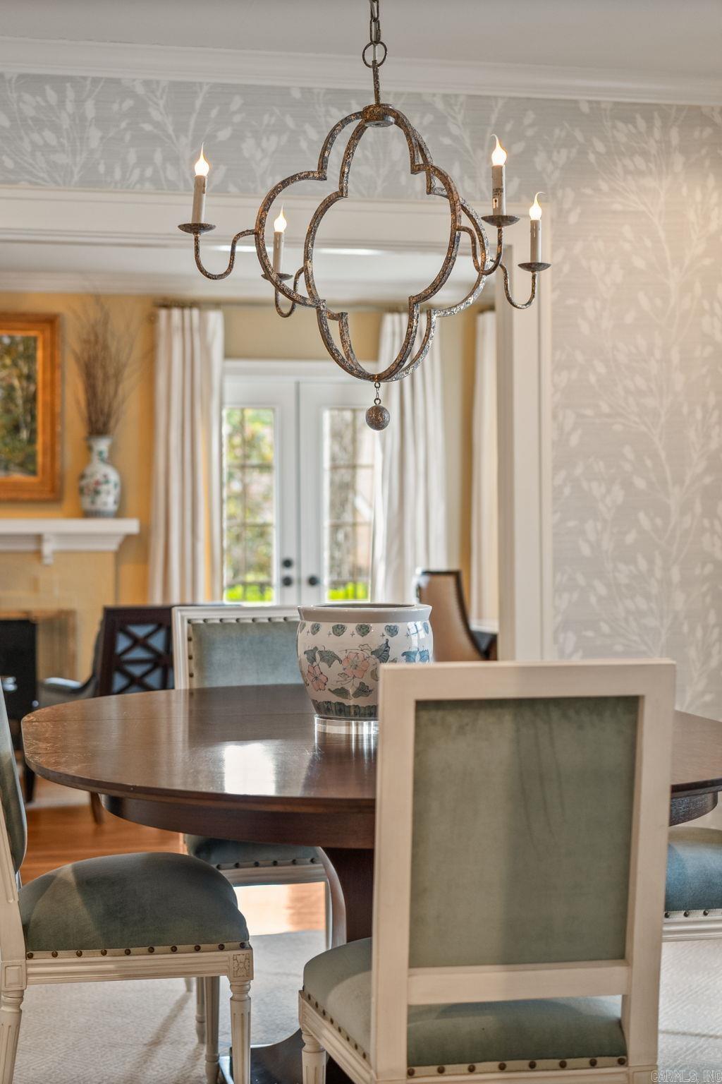 SHADOWLAWN - Residential