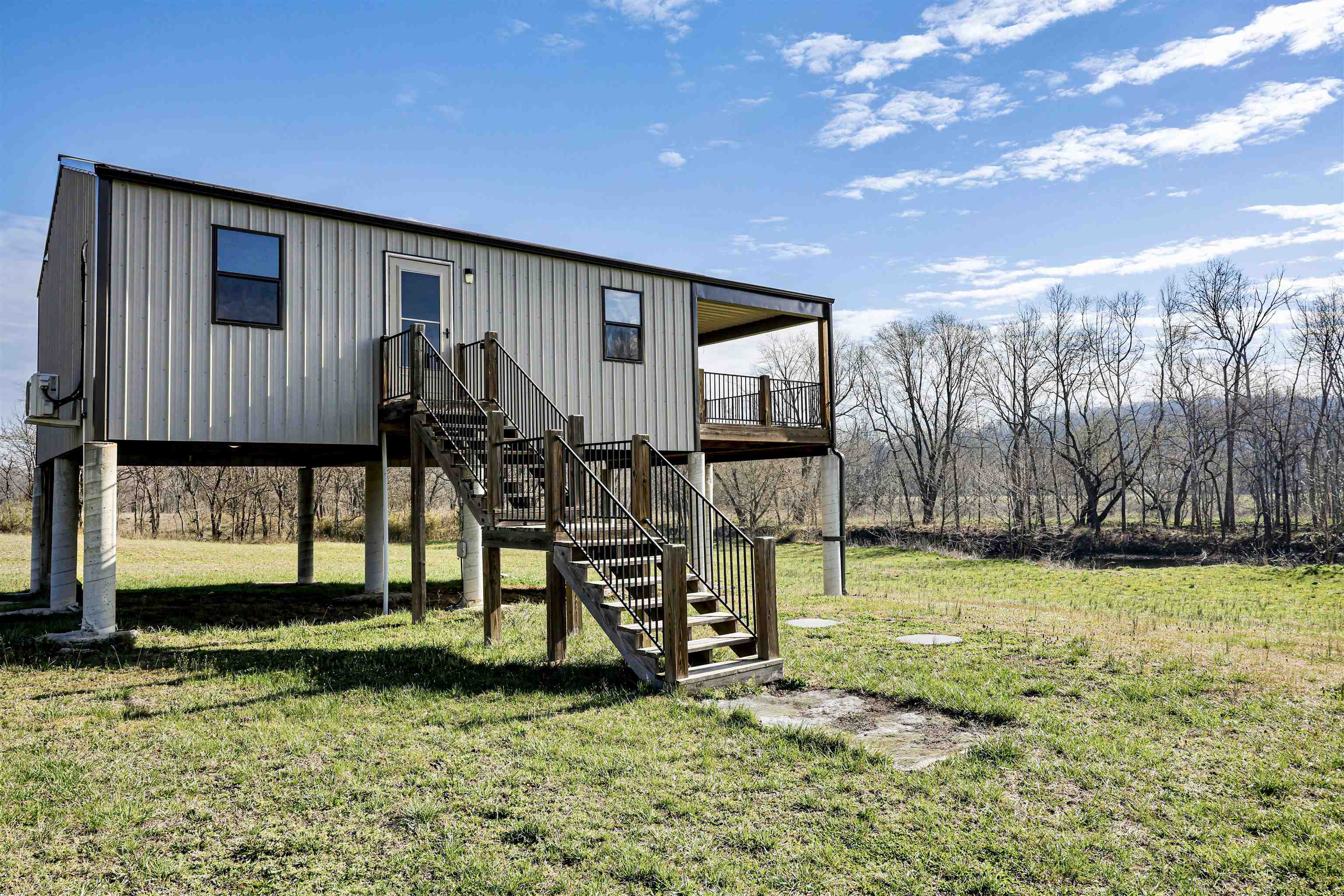 Metes & Bounds - Residential