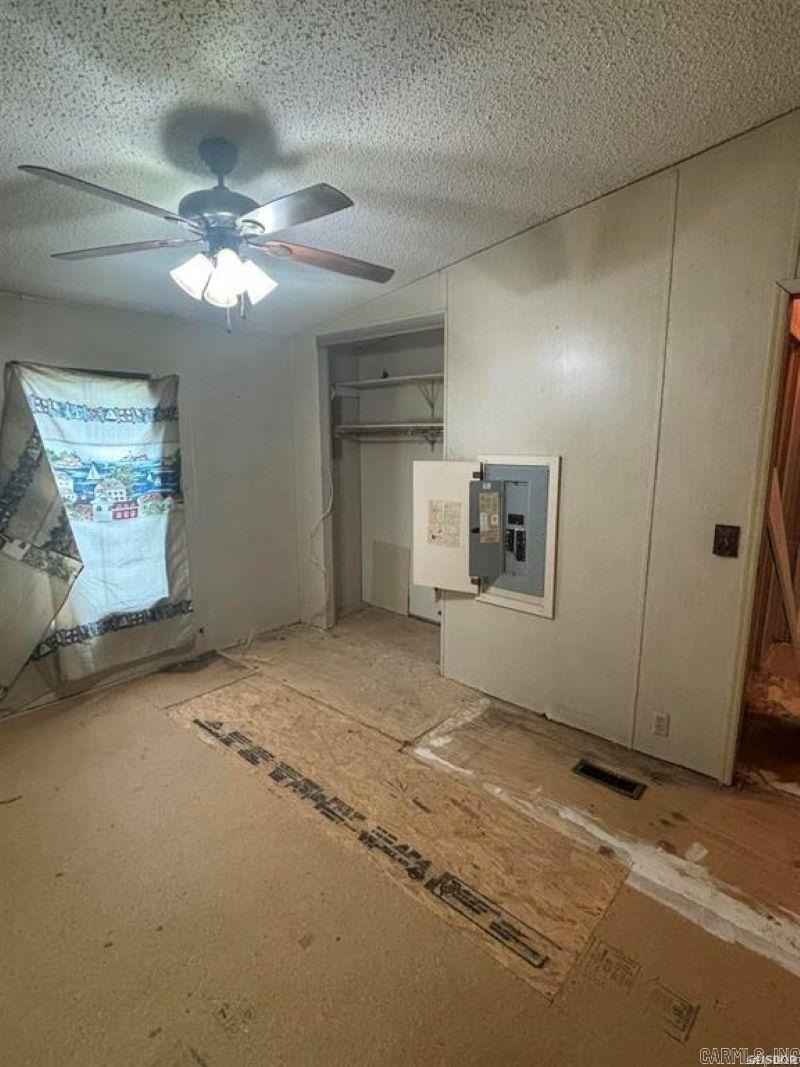 Quail Run - Residential