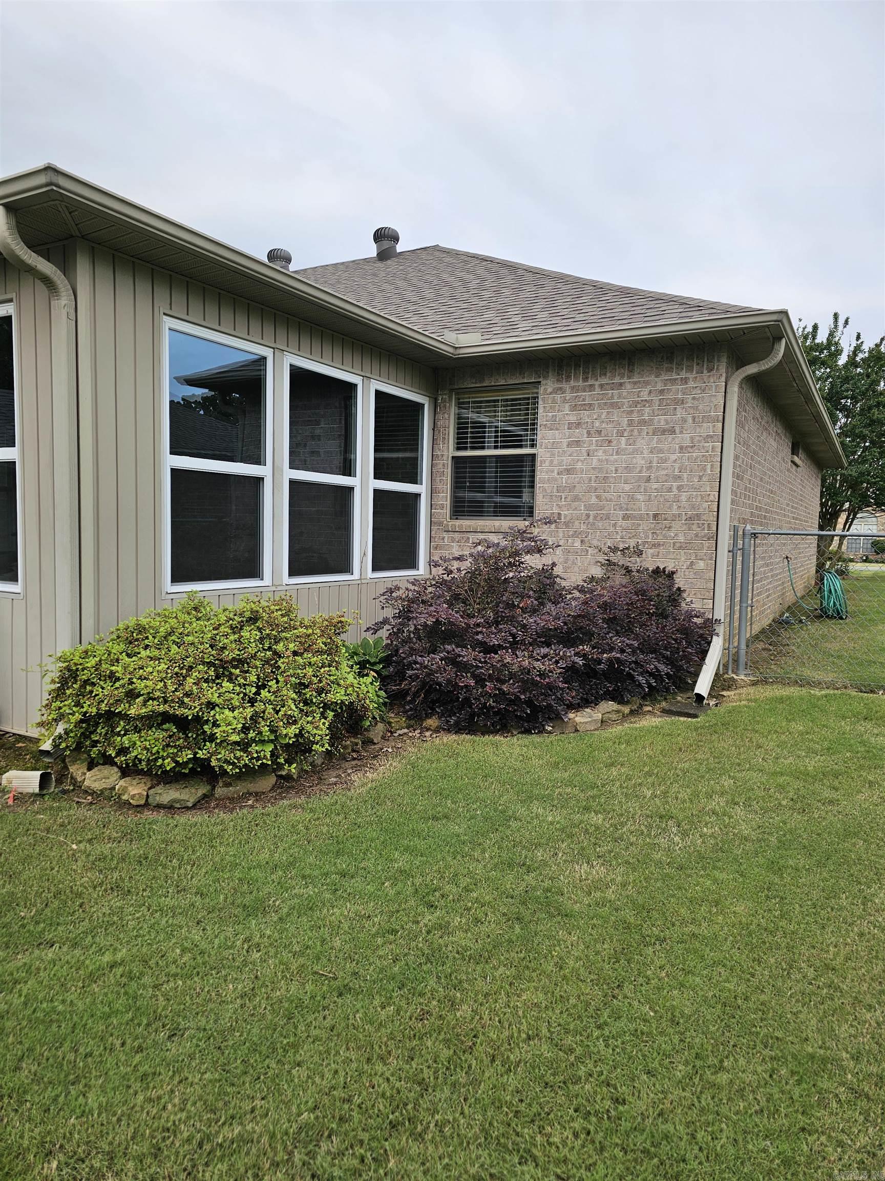 RIDGEFIELD - Residential