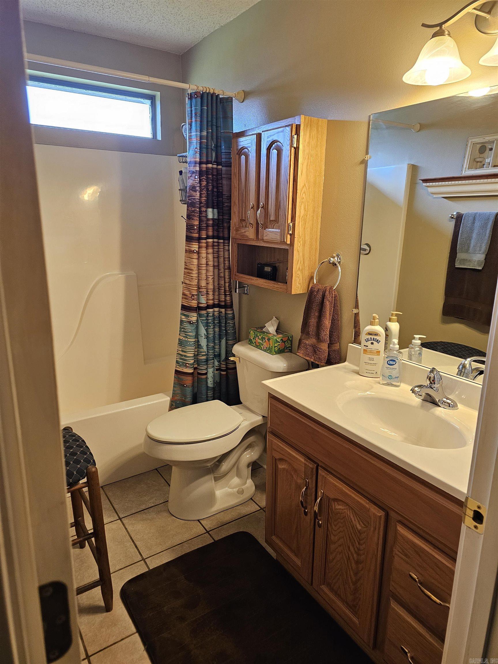 RIDGEFIELD - Residential