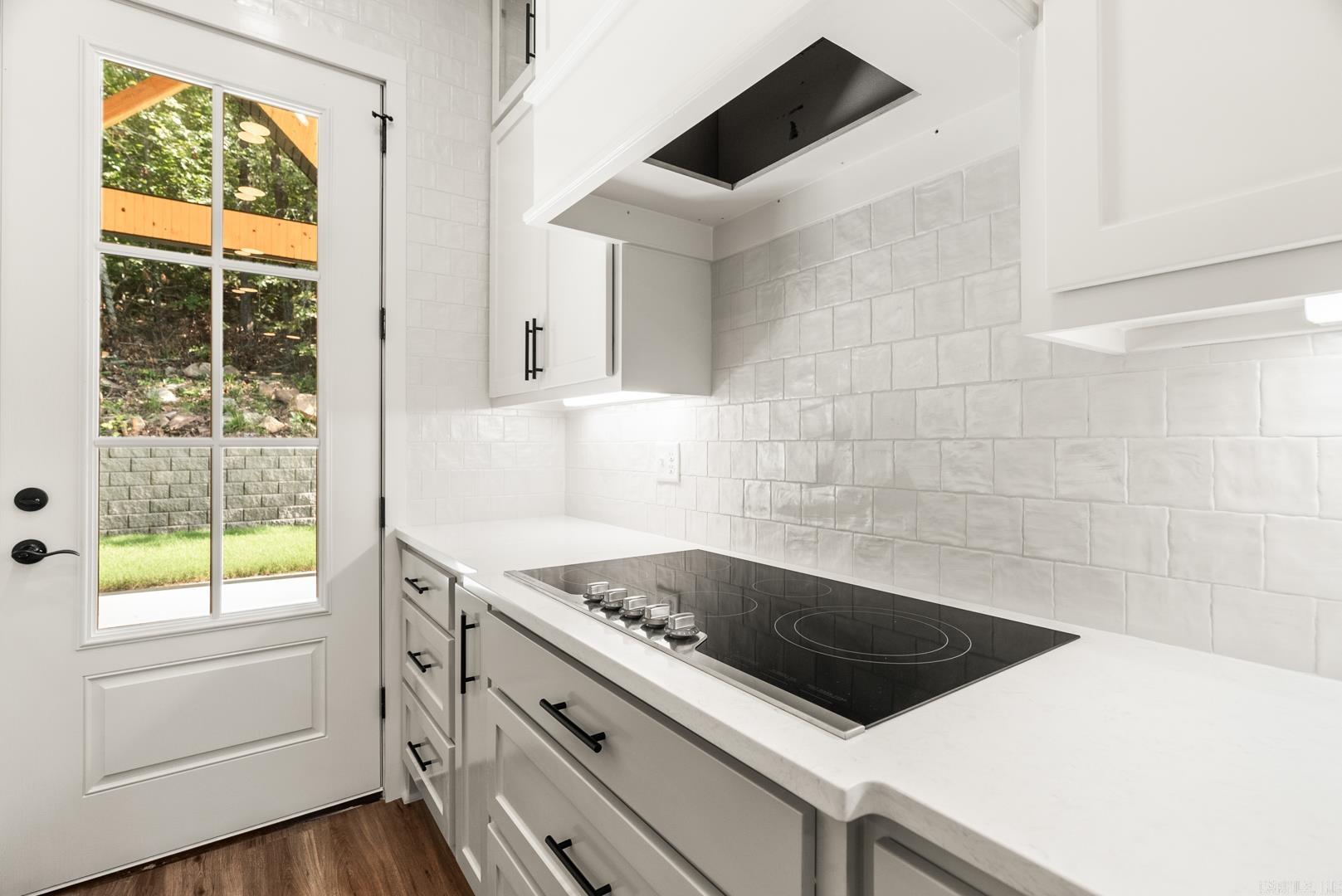 SPRING VALLEY - Residential