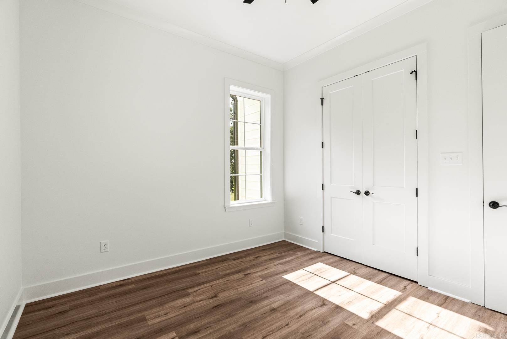 SPRING VALLEY - Residential