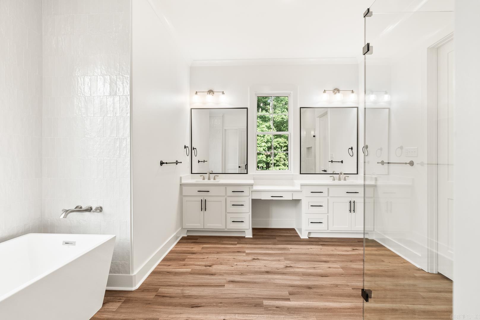 SPRING VALLEY - Residential