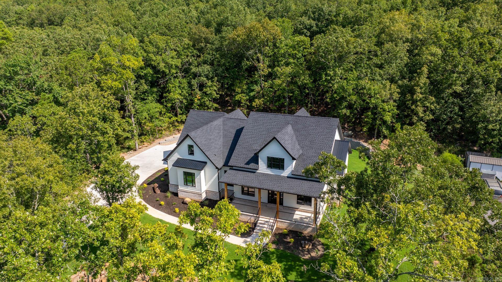 SPRING VALLEY - Residential