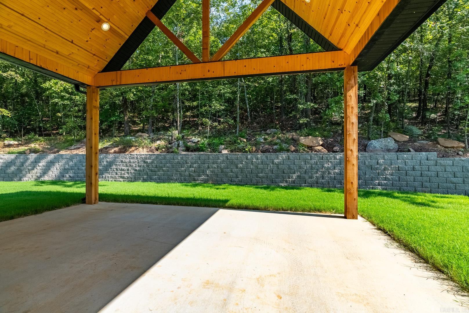 SPRING VALLEY - Residential