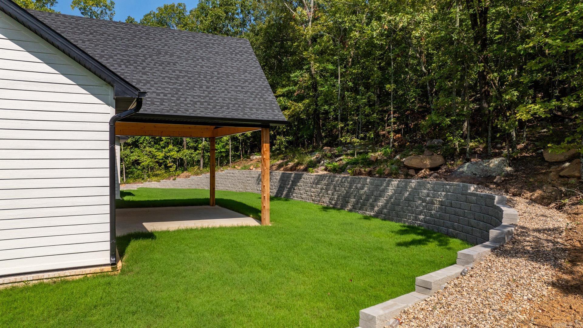 SPRING VALLEY - Residential