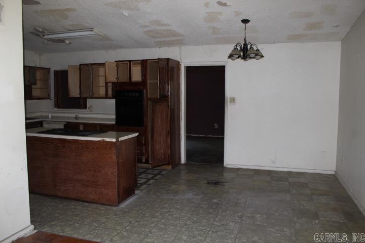 MEADOWCLIFF - Residential