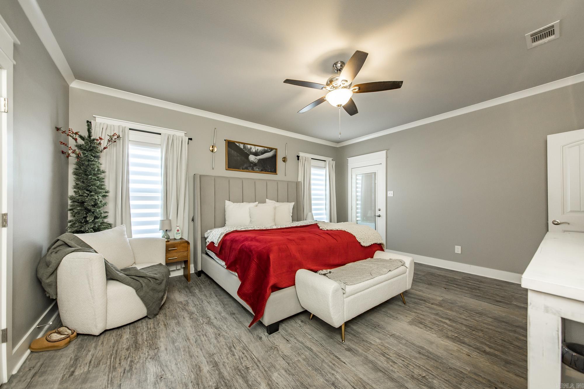 WELLINGTON PLACE - Residential