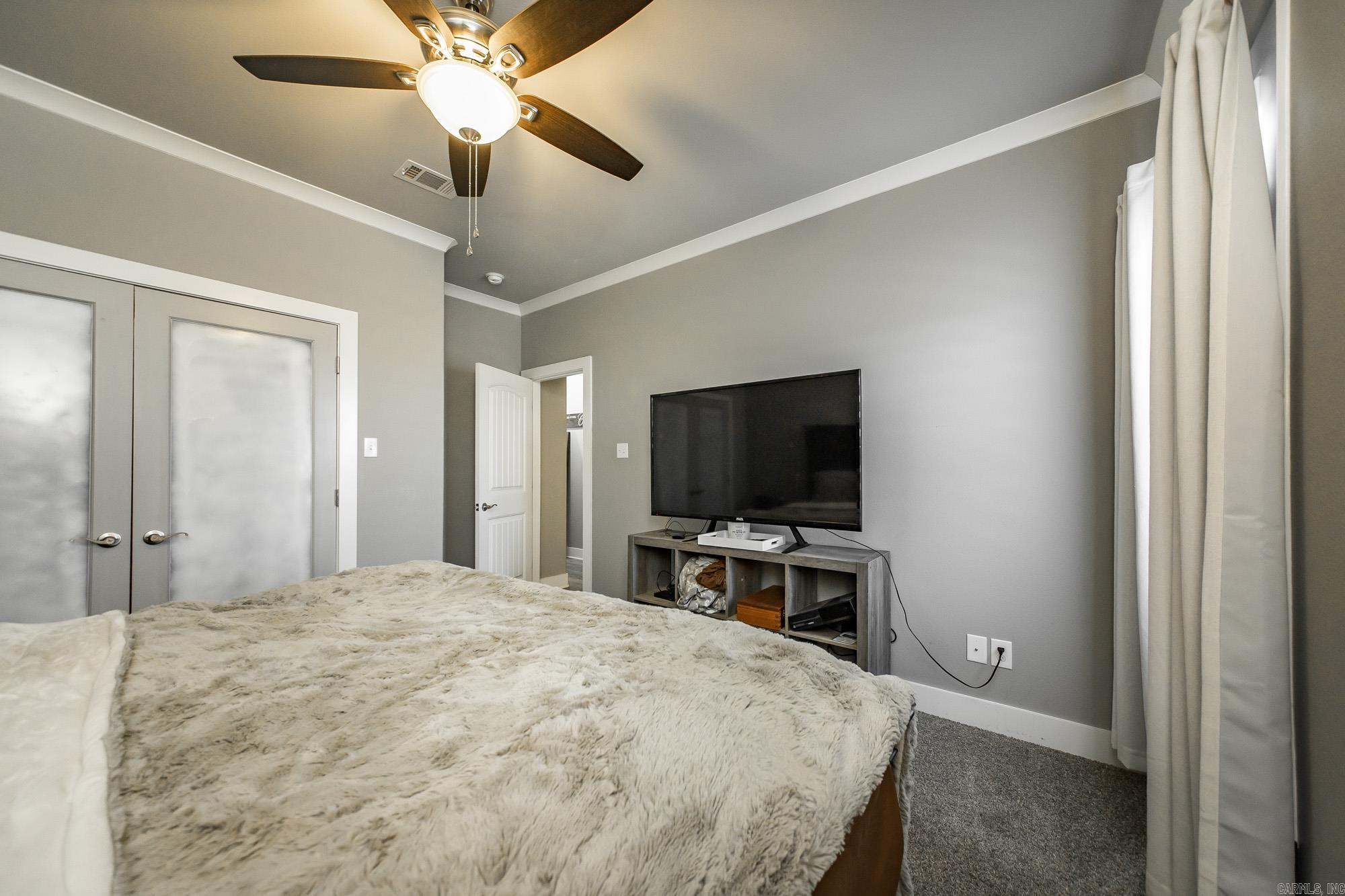 WELLINGTON PLACE - Residential