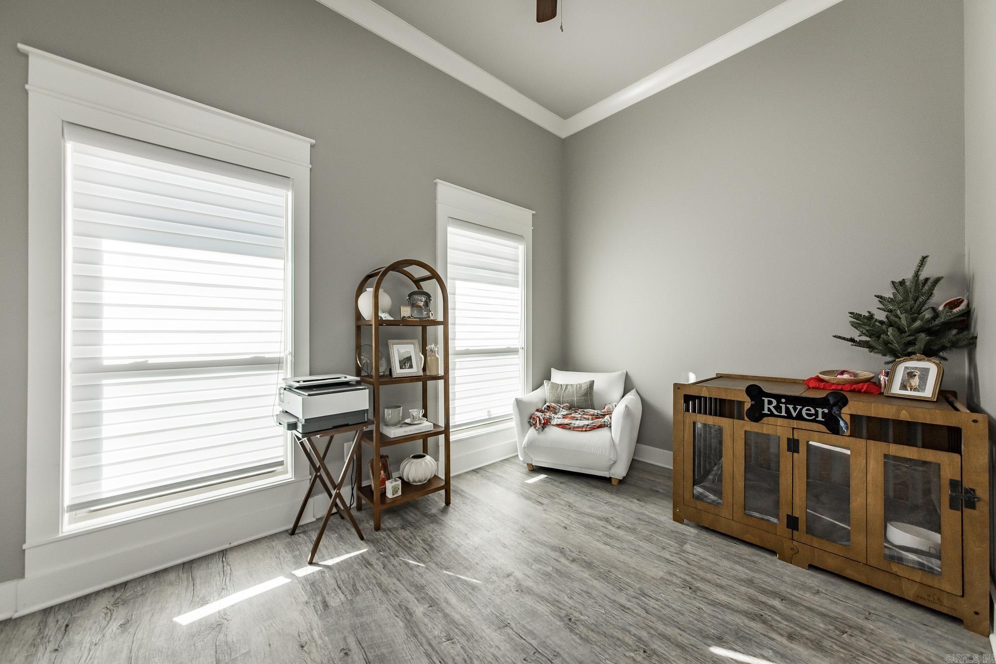 WELLINGTON PLACE - Residential