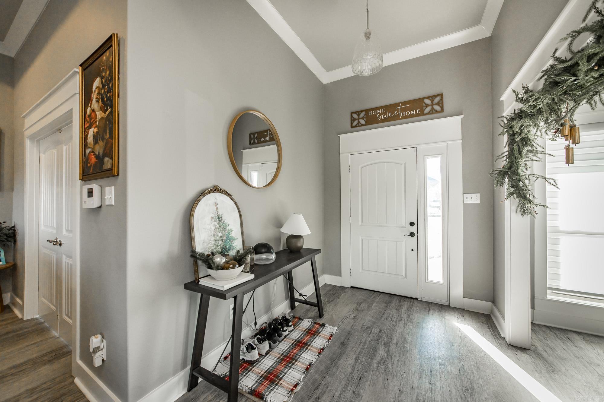 WELLINGTON PLACE - Residential