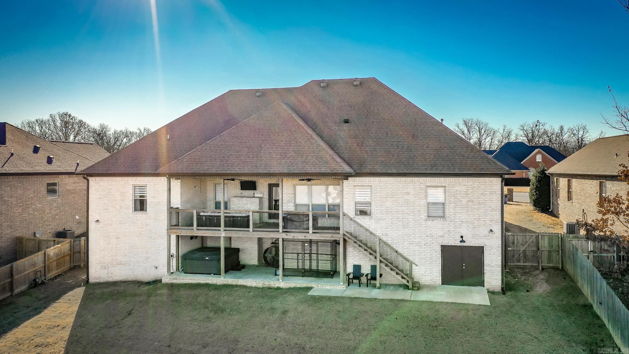 WELLINGTON PLACE - Residential