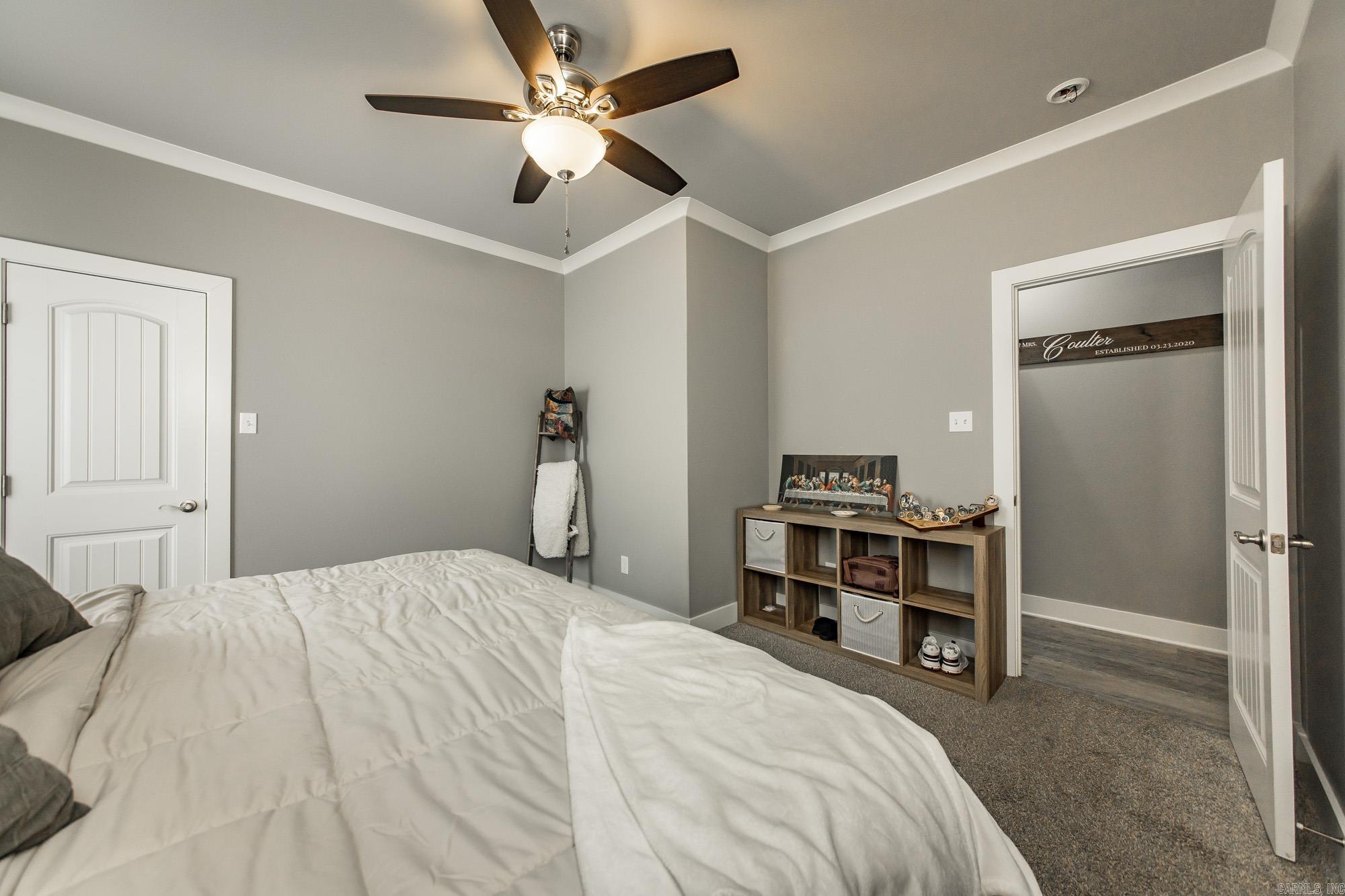 WELLINGTON PLACE - Residential