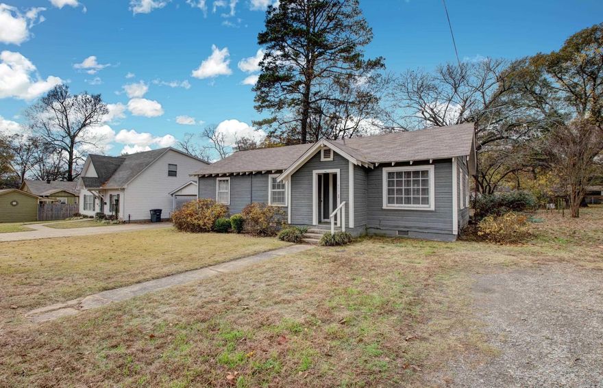 Cute 3bed 2bath home with additional room that could be used as office or second living room. Recent updates include newer roof and hvac system. Home features original hardwood floors, large tree shaded backyard and storage building.