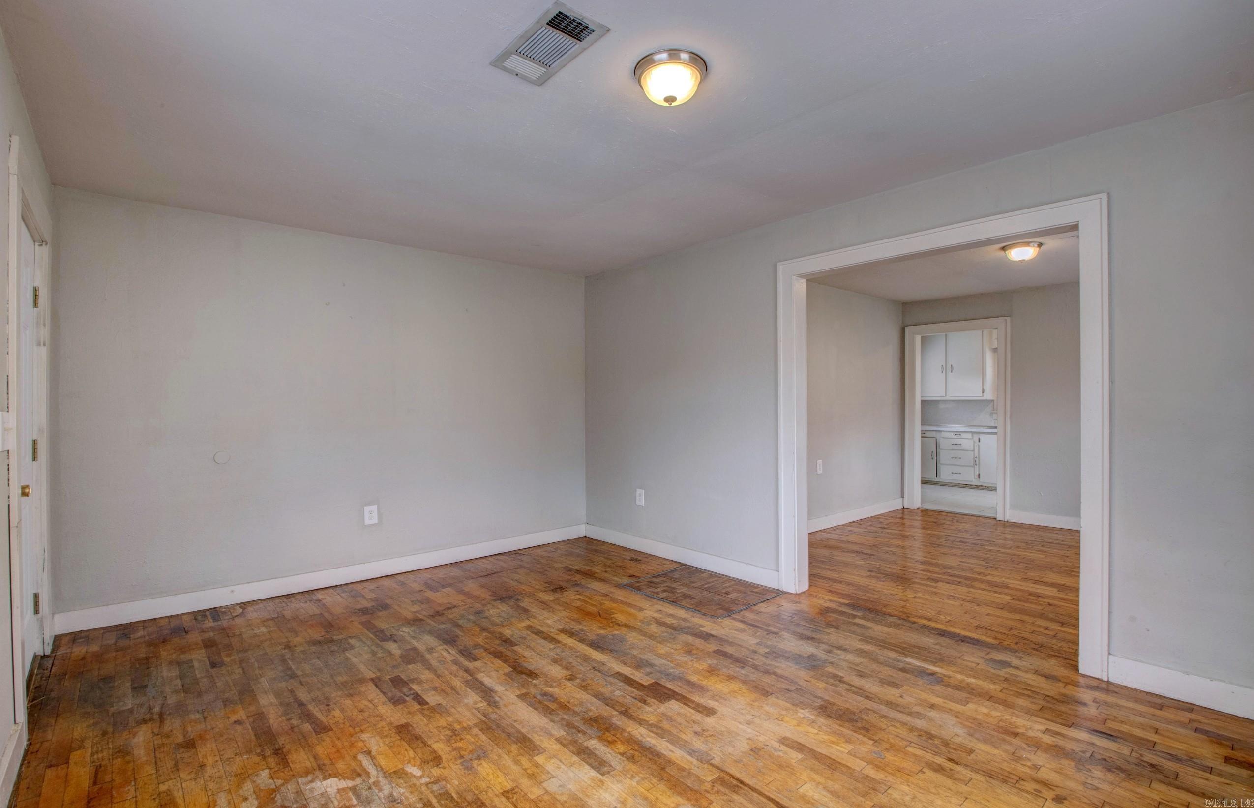 Sunny Hil - Residential