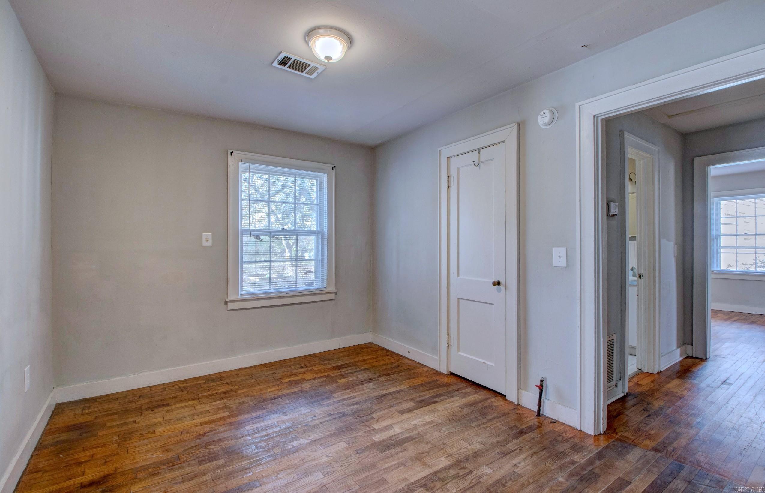 Sunny Hil - Residential