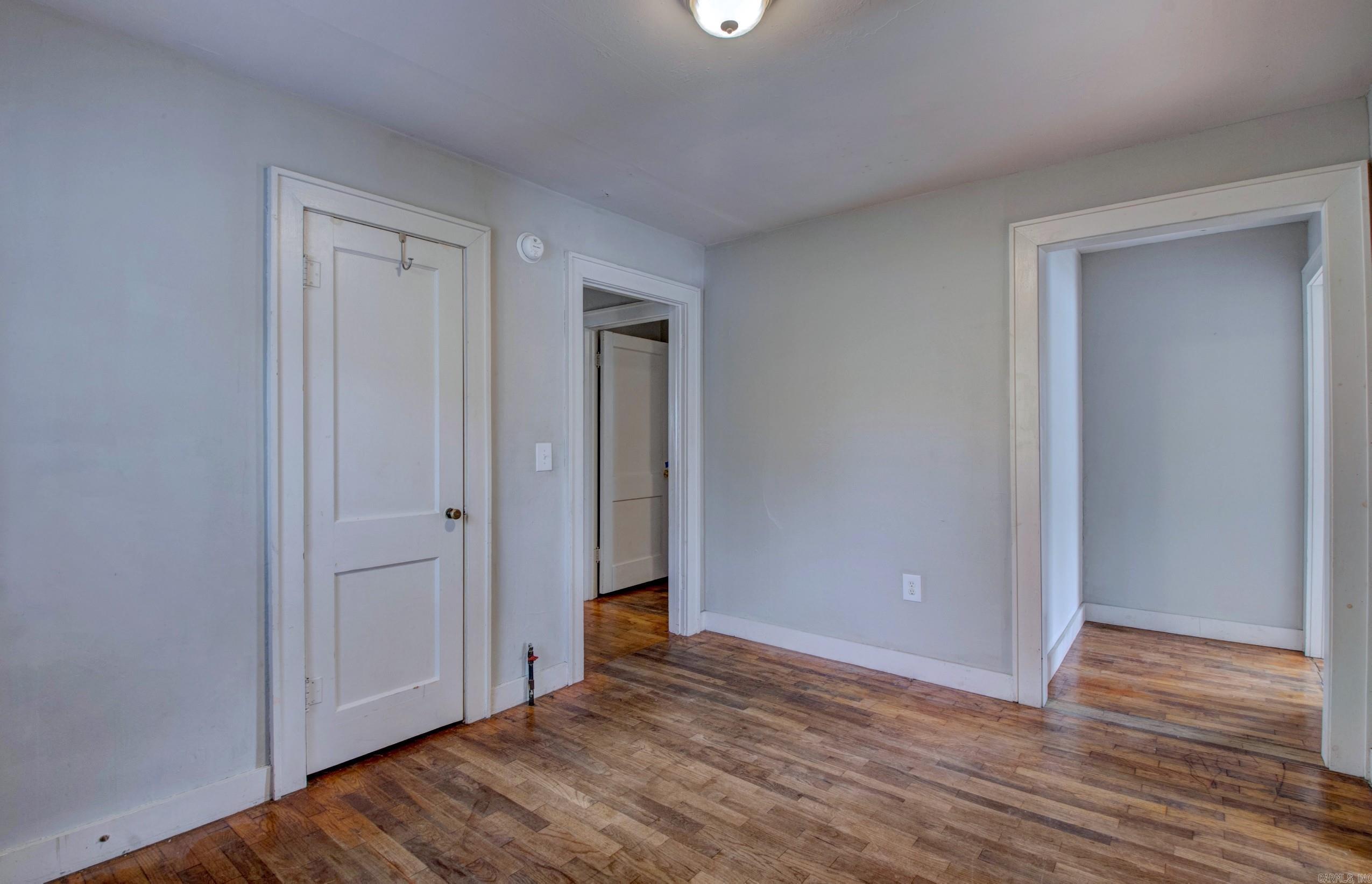 Sunny Hil - Residential