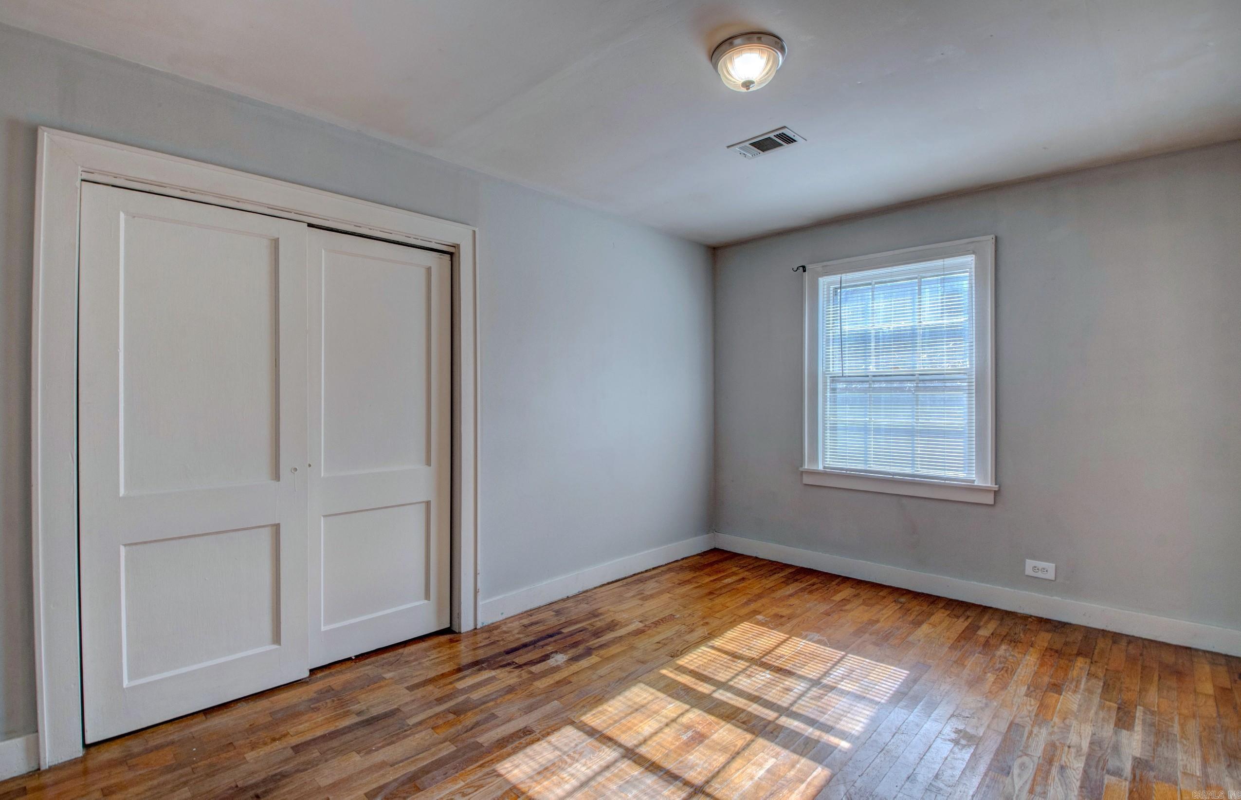 Sunny Hil - Residential