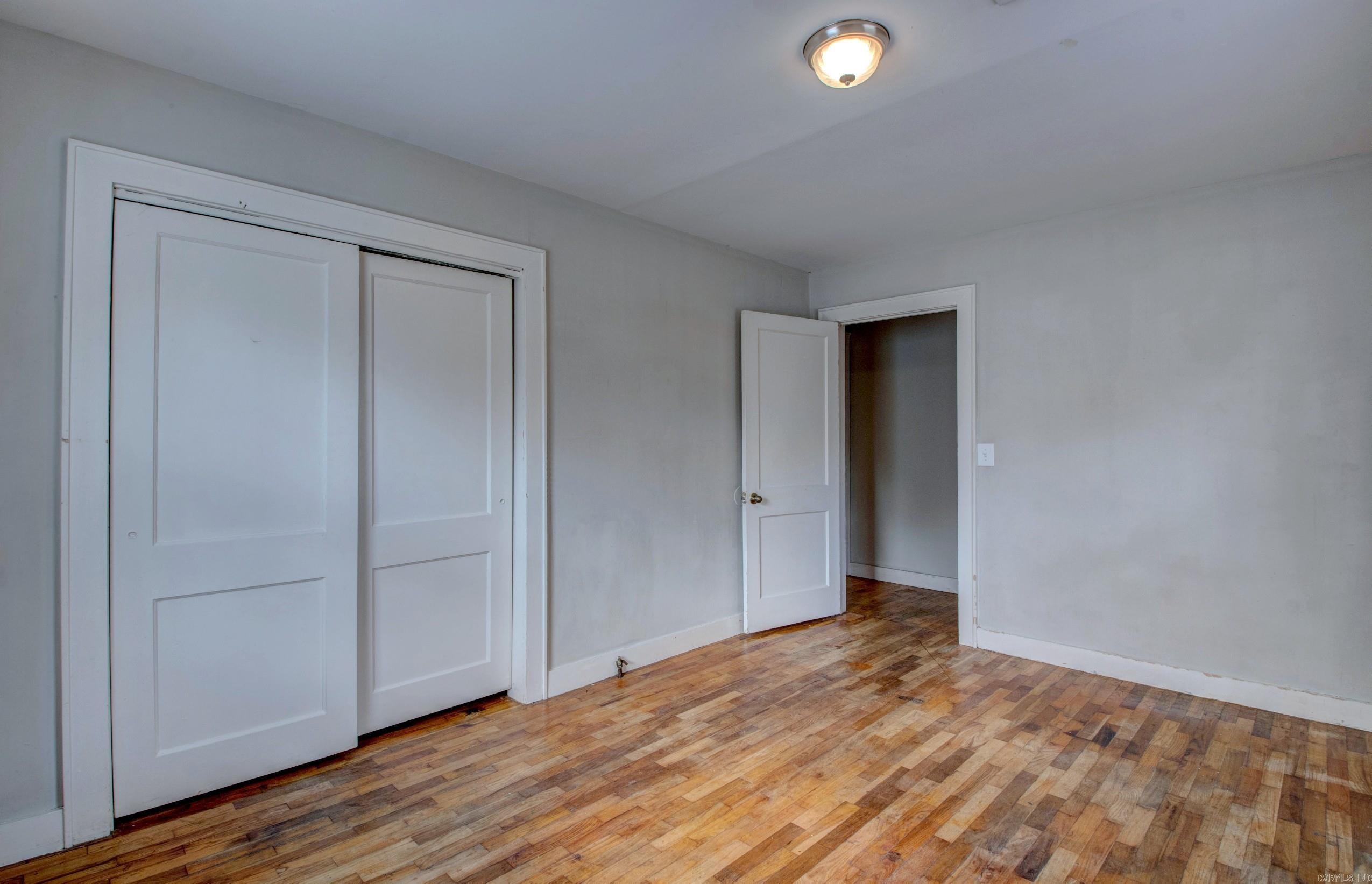 Sunny Hil - Residential