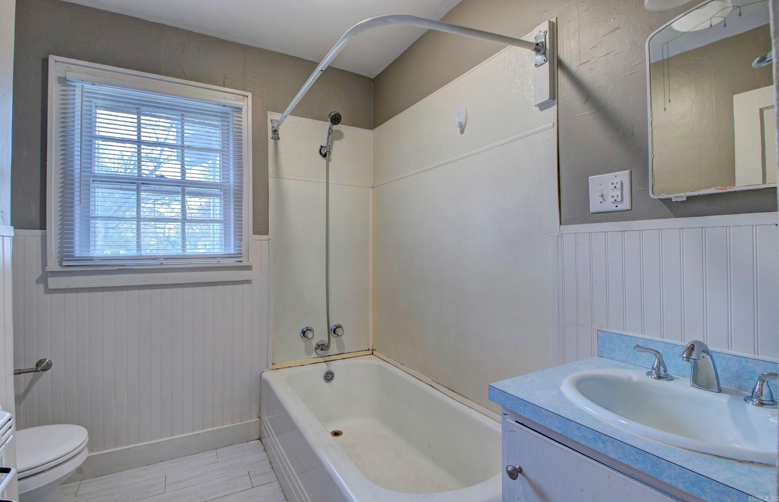 Sunny Hil - Residential