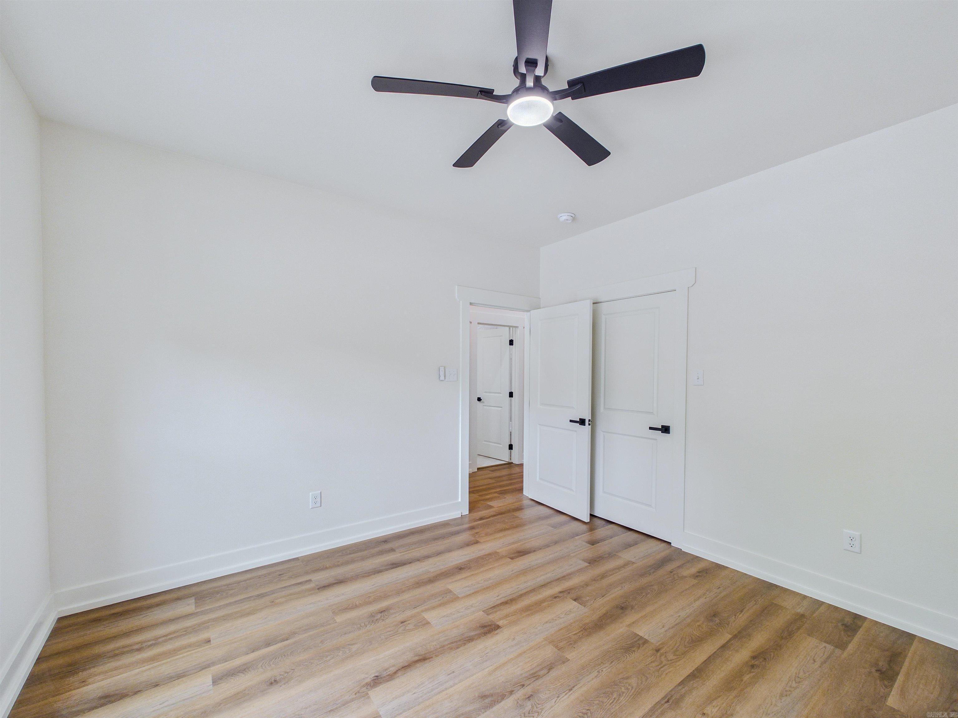 Sergio - Residential